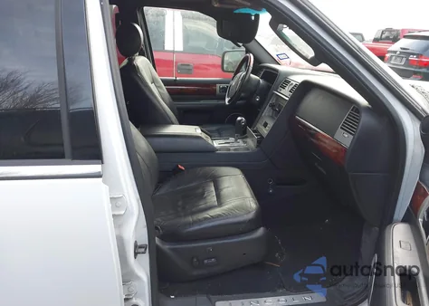 2006 Lincoln Navigator Luxury/Ultimate z USA, uszkodzony, nr VIN 5LMFU27586LJ12878